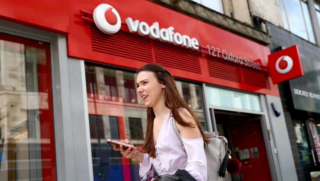 Vodafone 11 bin kişiyi çıkaracak - Son Dakika Ekonomi Haberleri